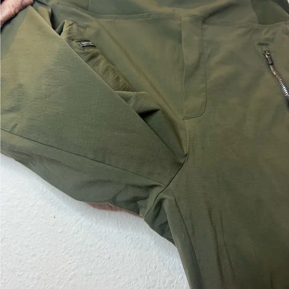 ATHLETA ‘Trekkie North’ tech joggers - Picture 9 of 17